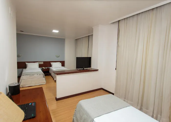 City Hotel- Cais Embarcadero, Skate Park, Nova Orla do Guaíba Porto Alegre